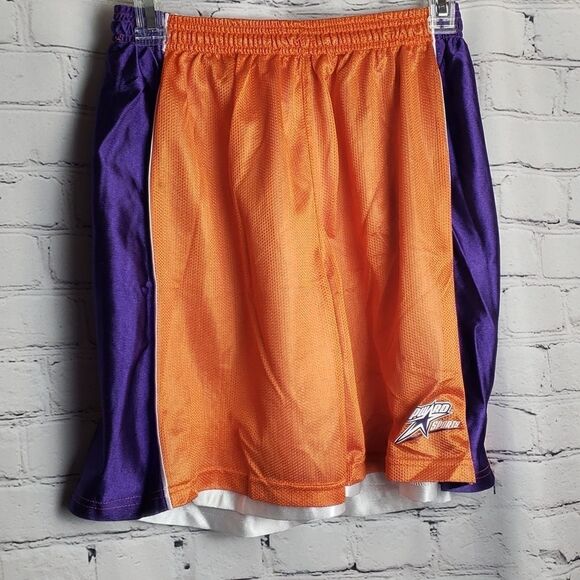 Reversible Upward Basketball Shorts - Picture 5 of 7